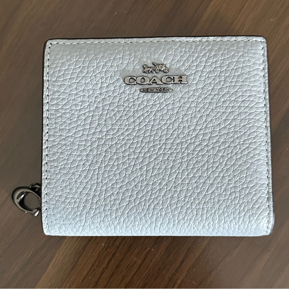 Coach Snap Wallet - Picture 8 of 9